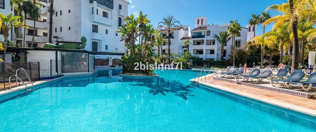 Wiederverkauf - apartment - Marbella - Elviria