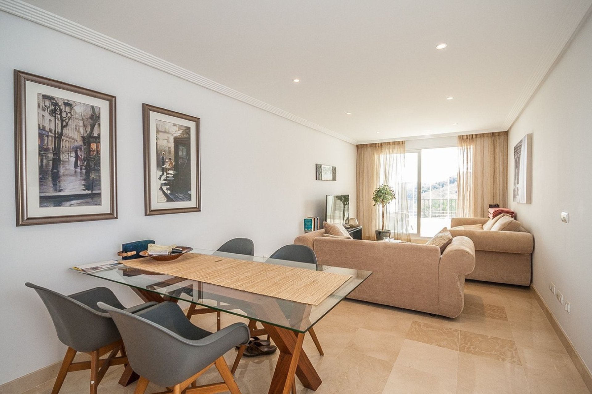 Wiederverkauf - apartment - Marbella - Elviria