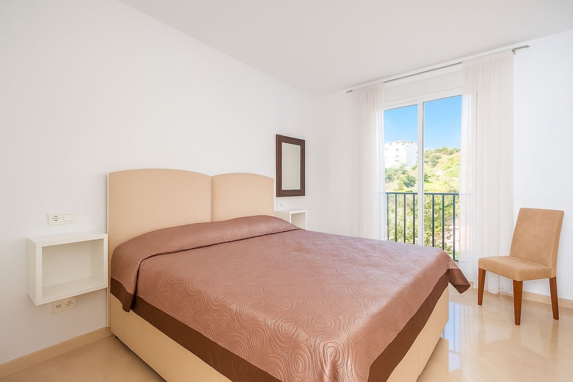 Wiederverkauf - apartment - Marbella - Elviria