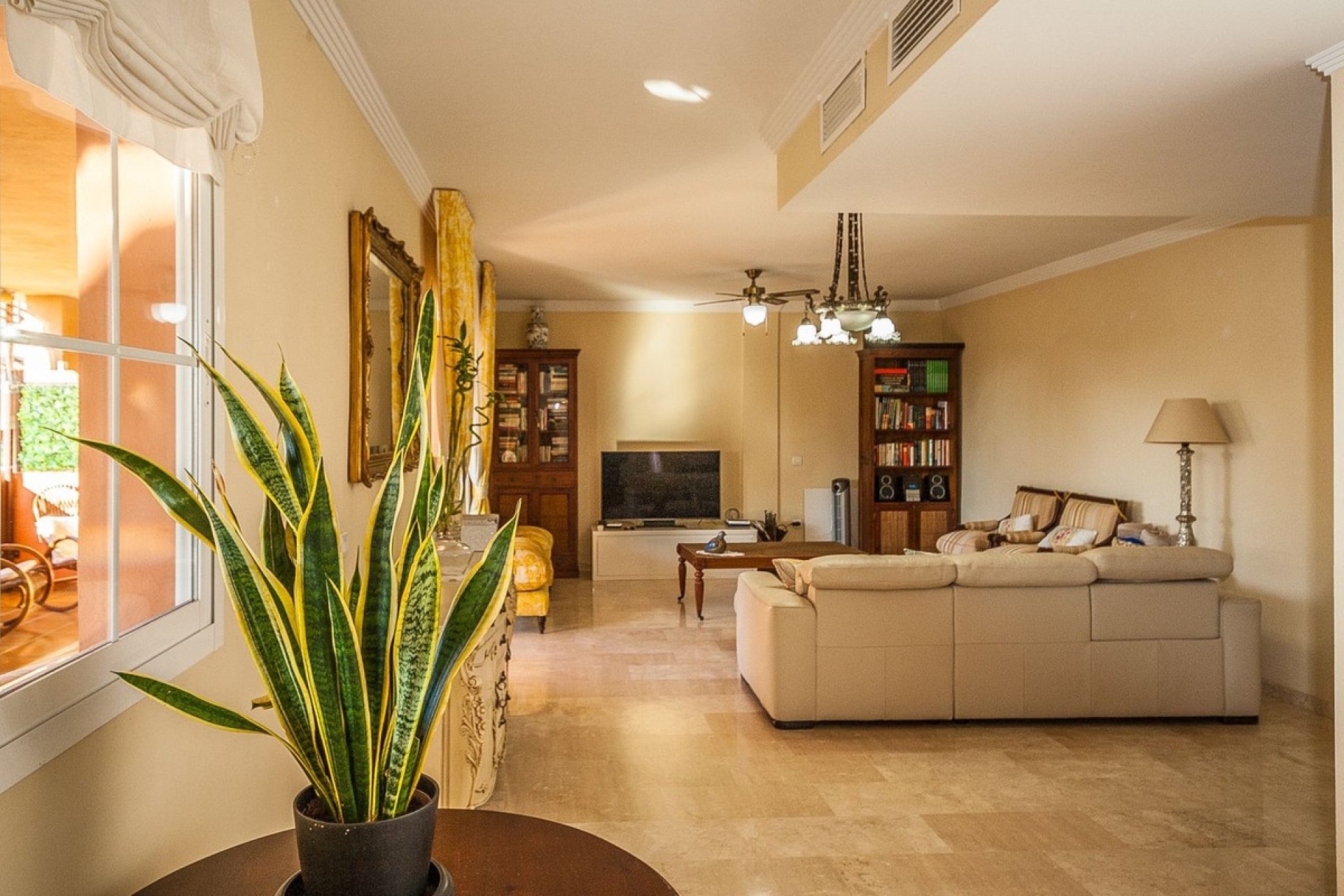 Wiederverkauf - apartment - Marbella - Elviria