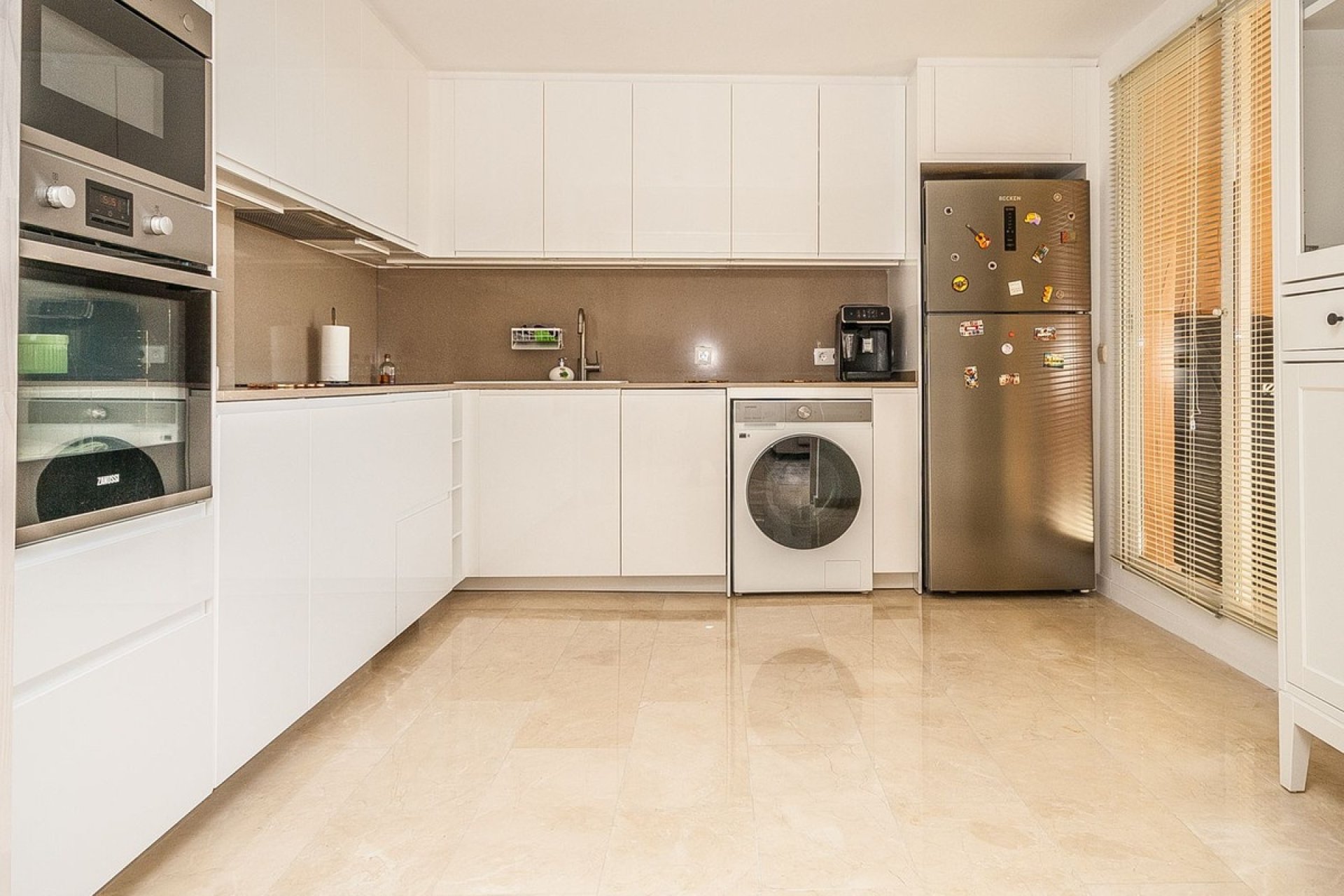 Wiederverkauf - apartment - Marbella - Elviria