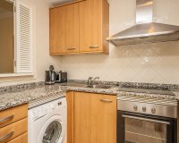 Wiederverkauf - apartment - Marbella - Elviria