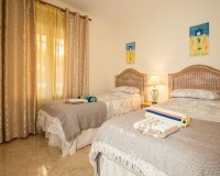 Wiederverkauf - apartment - Marbella - Elviria