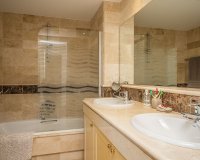 Wiederverkauf - apartment - Marbella - Elviria