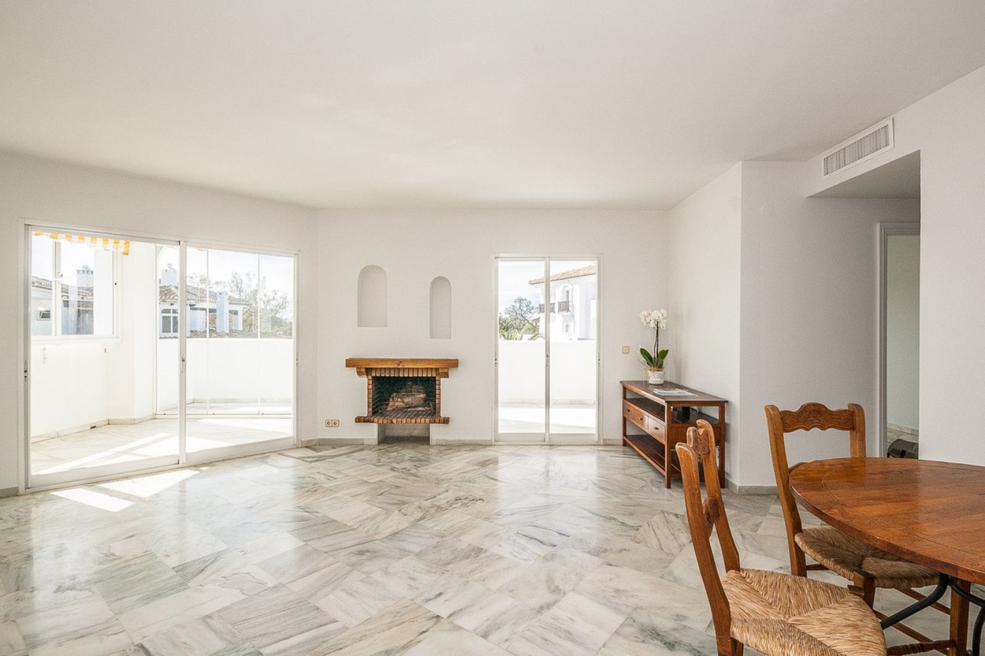 Wiederverkauf - apartment - Marbella - Elviria