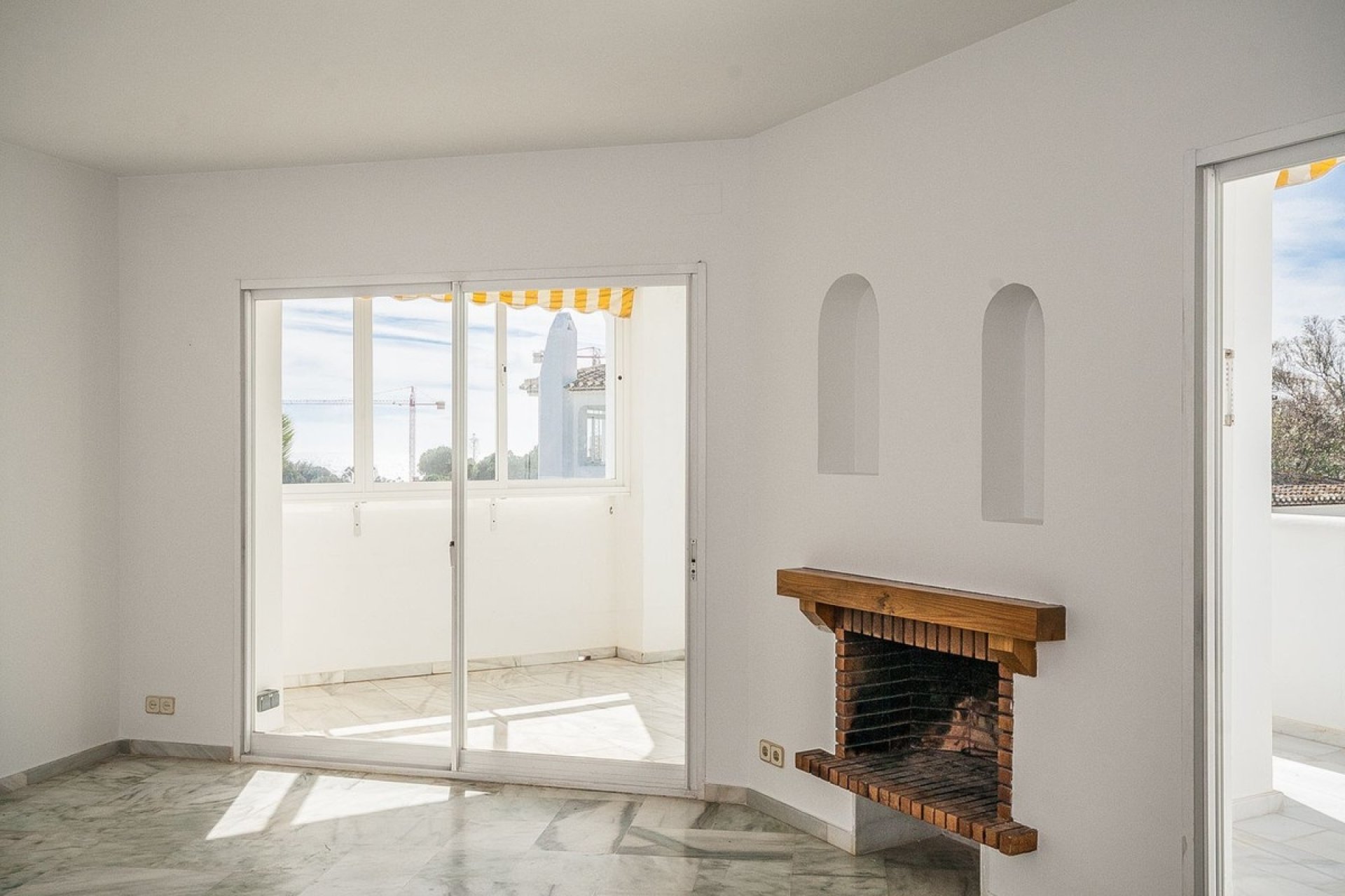 Wiederverkauf - apartment - Marbella - Elviria