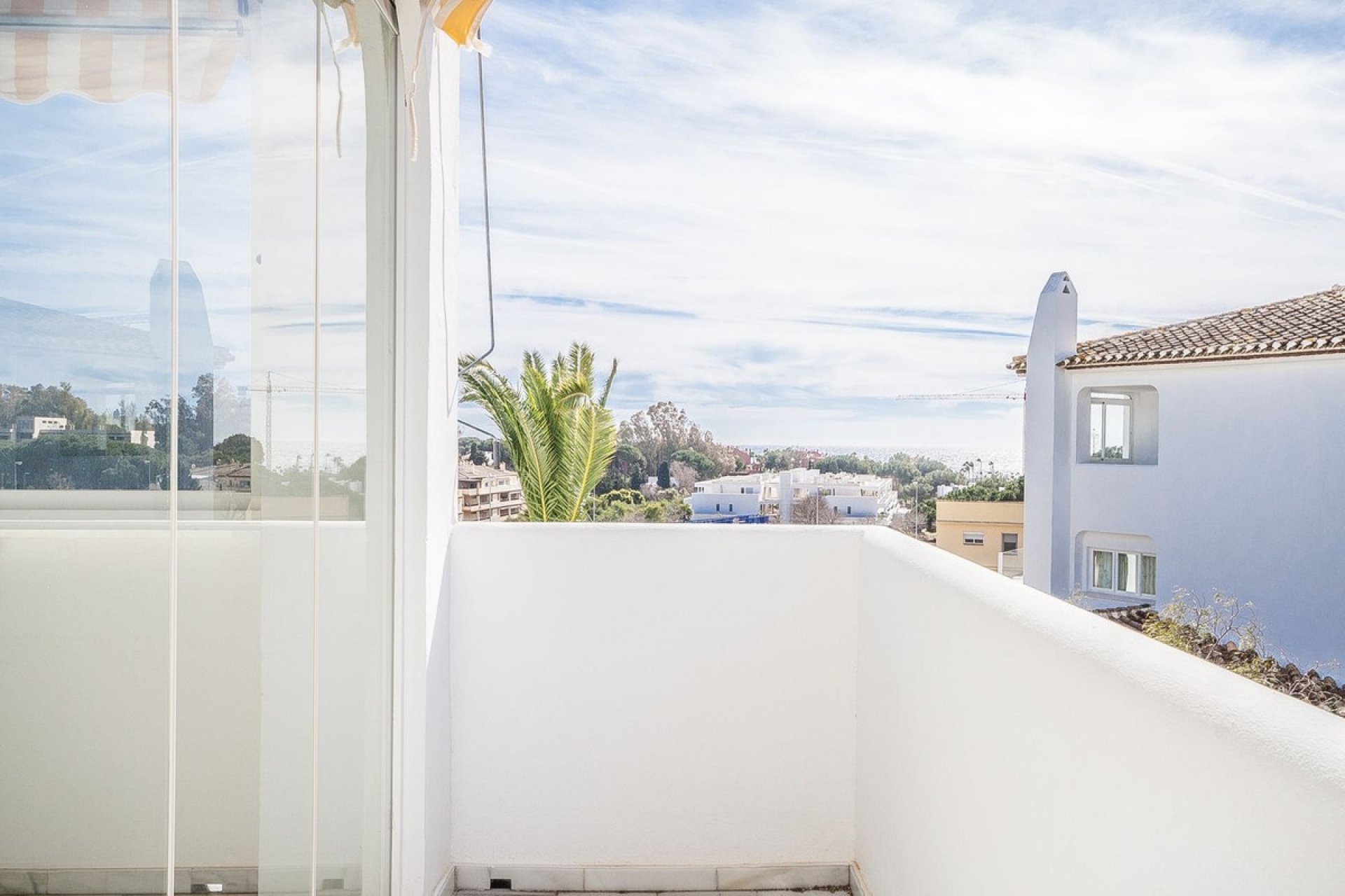 Wiederverkauf - apartment - Marbella - Elviria