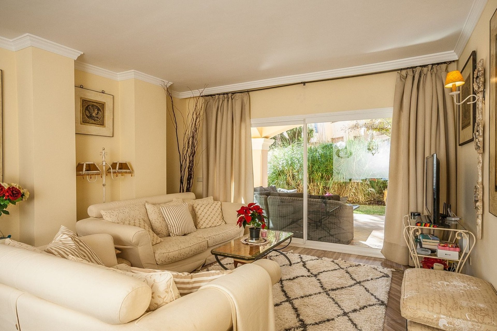 Wiederverkauf - apartment - Marbella - Elviria