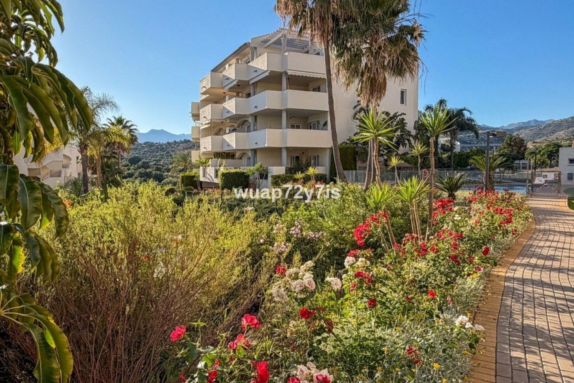 Wiederverkauf - apartment - Marbella - Elviria