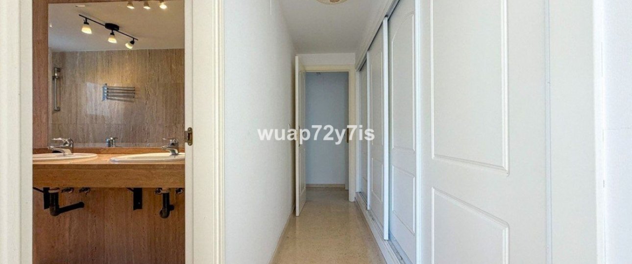 Wiederverkauf - apartment - Marbella - Elviria