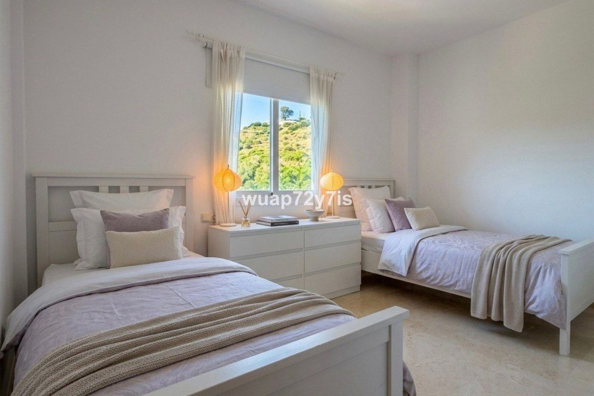 Wiederverkauf - apartment - Marbella - Elviria