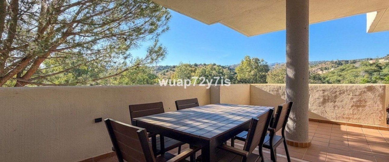 Wiederverkauf - apartment - Marbella - Elviria