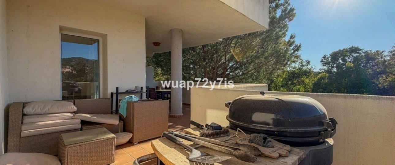 Wiederverkauf - apartment - Marbella - Elviria
