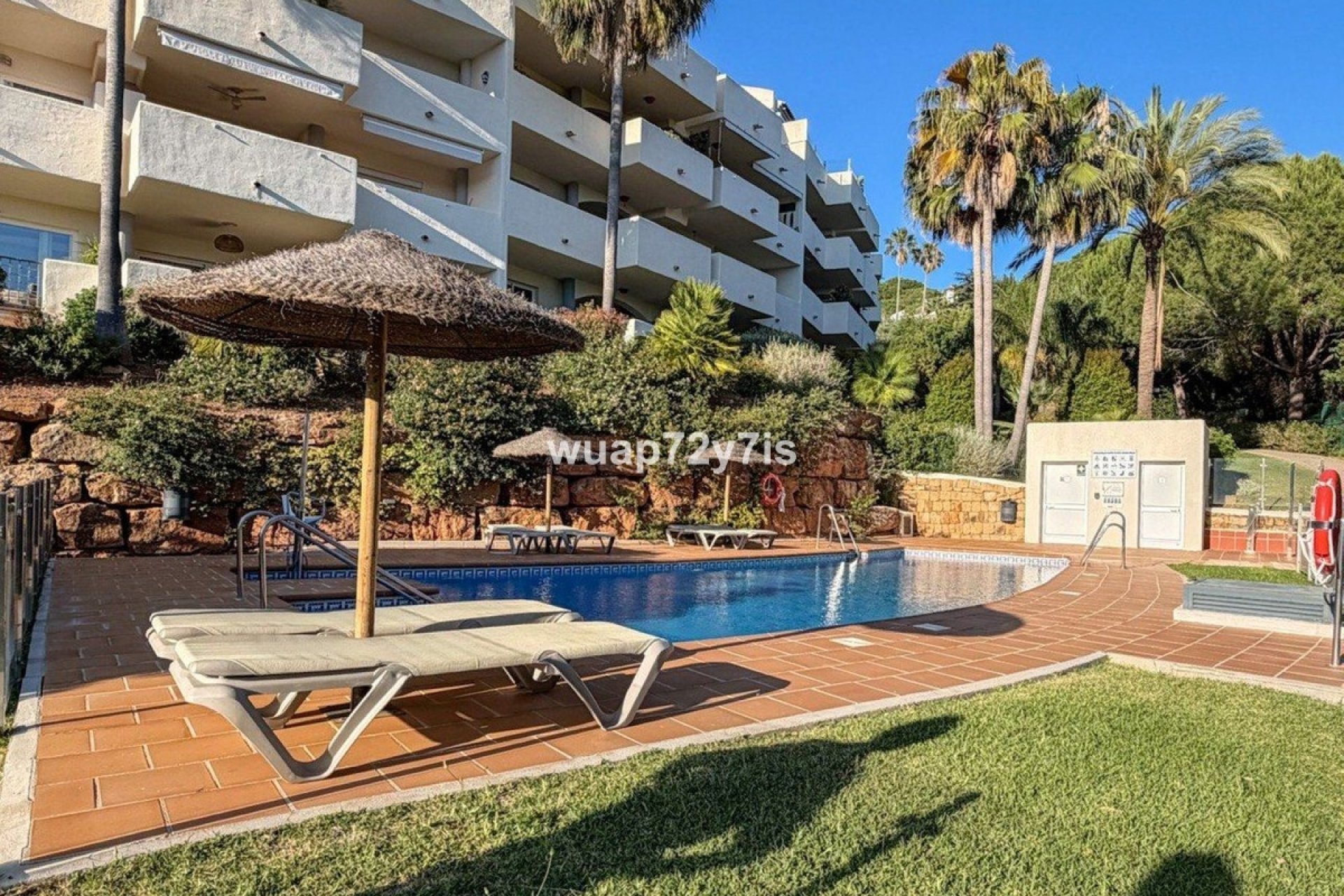 Wiederverkauf - apartment - Marbella - Elviria