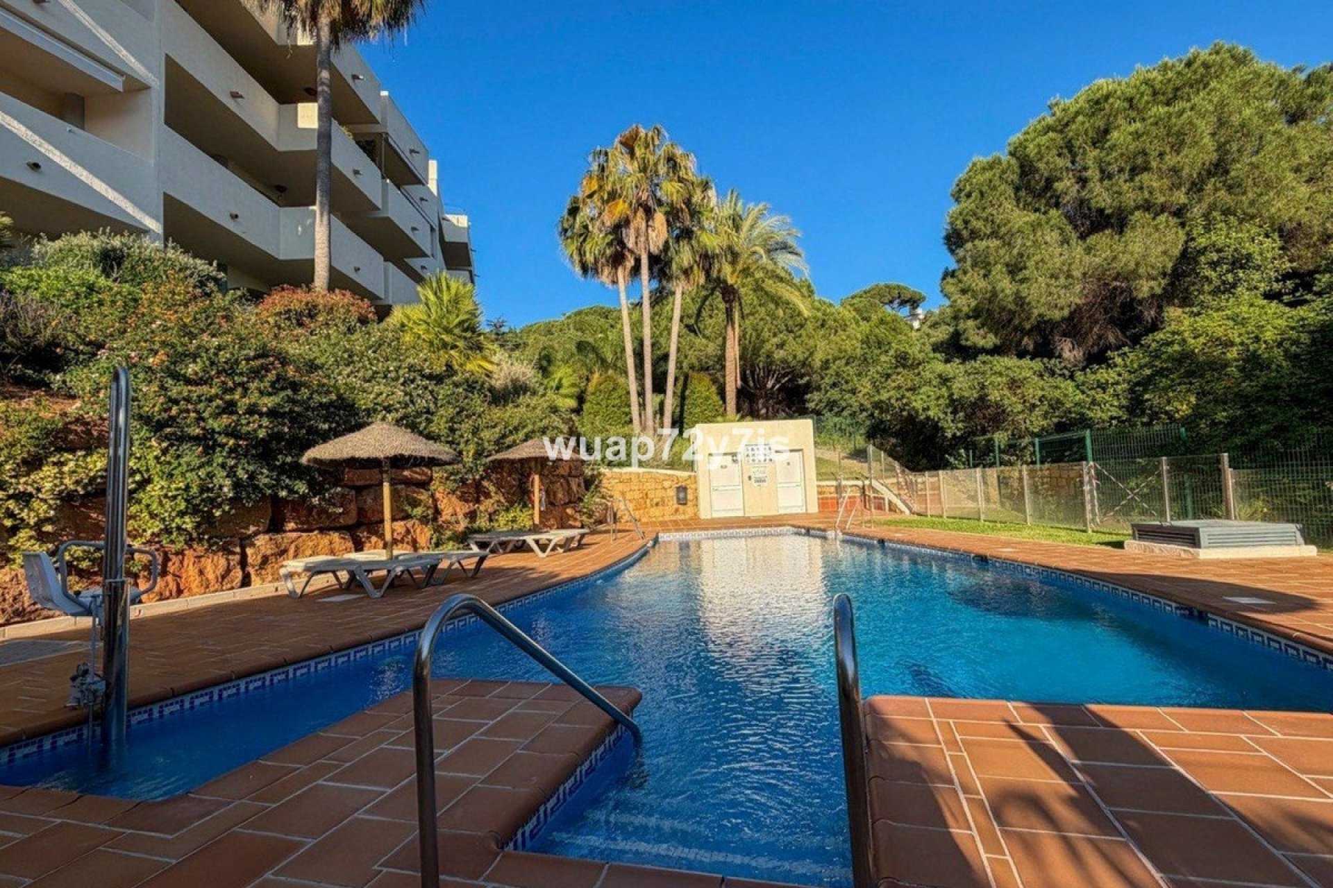 Wiederverkauf - apartment - Marbella - Elviria