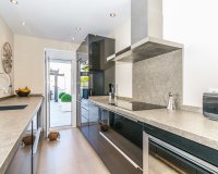 Wiederverkauf - apartment - Marbella - Elviria