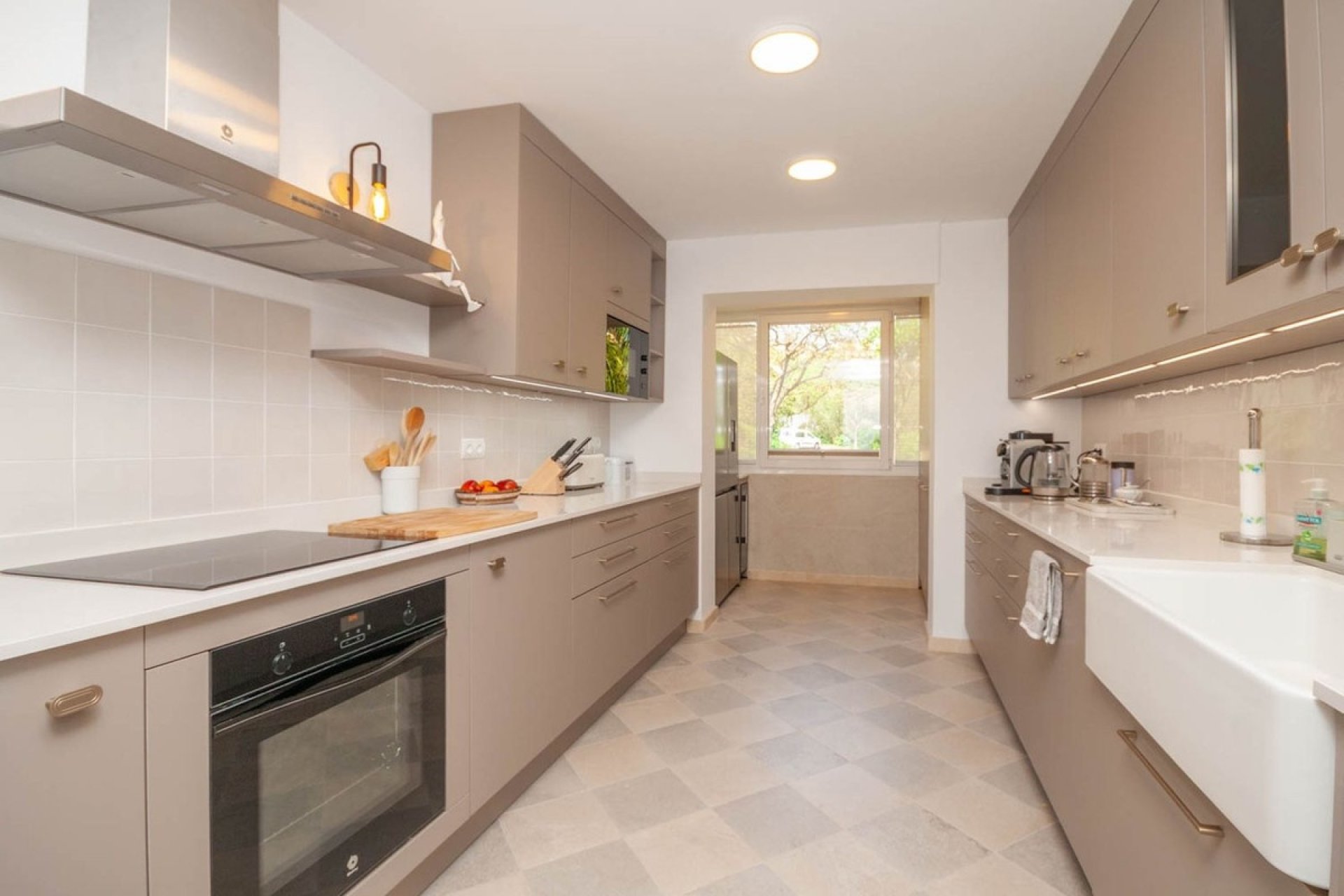 Wiederverkauf - apartment - Marbella - Elviria