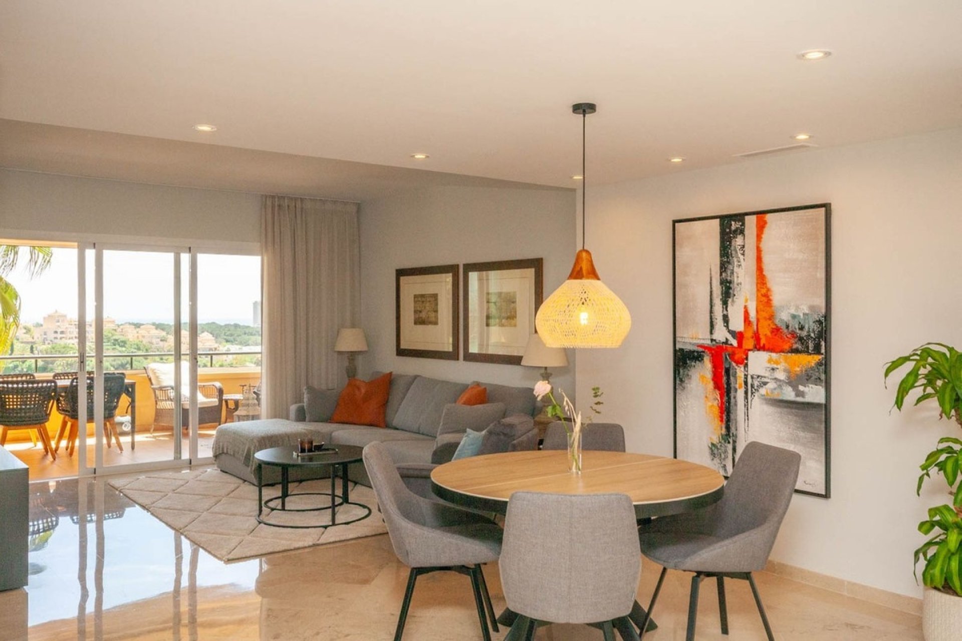 Wiederverkauf - apartment - Marbella - Elviria