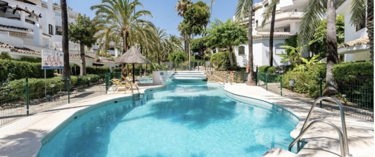 Wiederverkauf - apartment - Marbella - Elviria