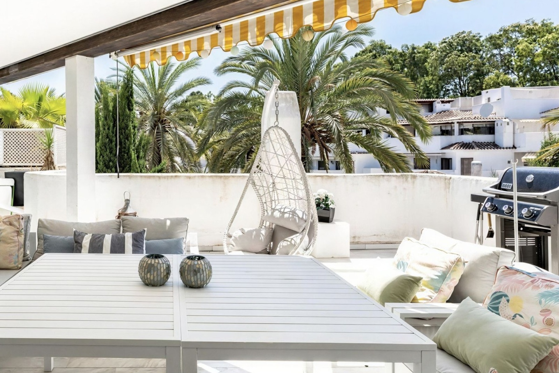 Wiederverkauf - apartment - Marbella - Elviria