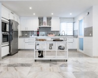 Wiederverkauf - apartment - Marbella - Elviria