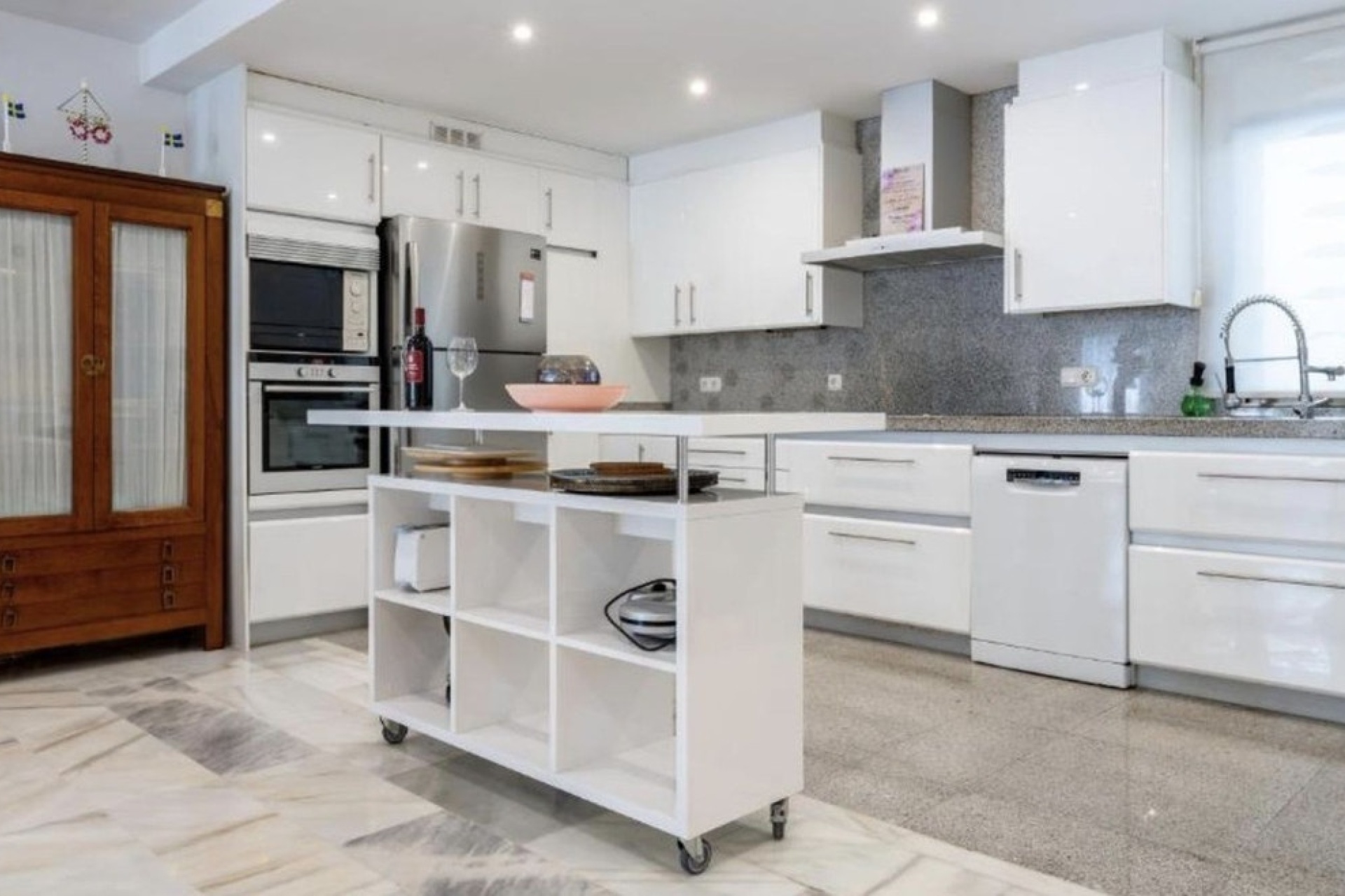 Wiederverkauf - apartment - Marbella - Elviria
