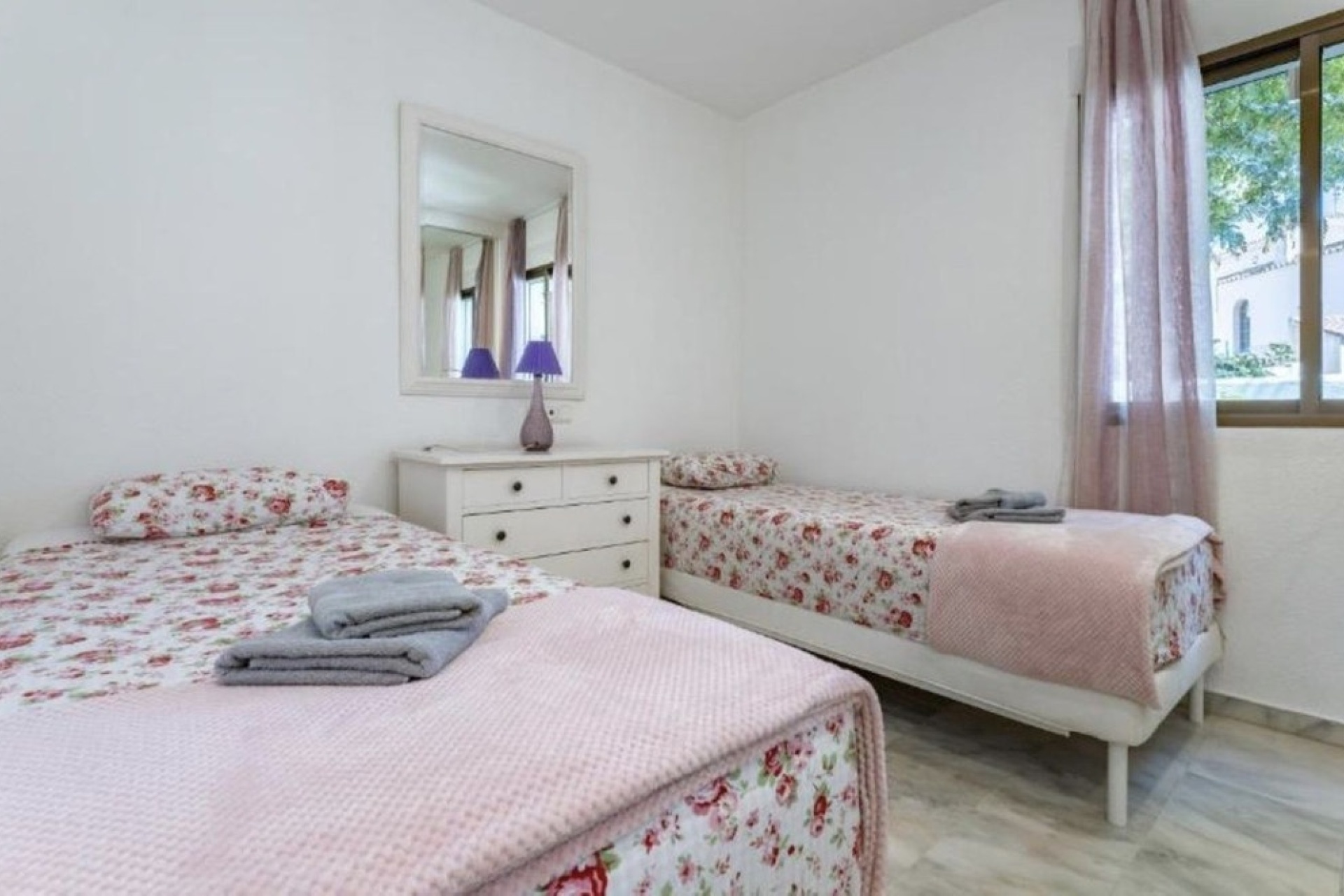 Wiederverkauf - apartment - Marbella - Elviria