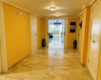 Wiederverkauf - apartment - Marbella - Elviria