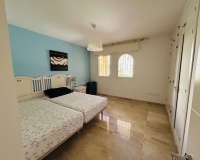 Wiederverkauf - apartment - Marbella - Elviria