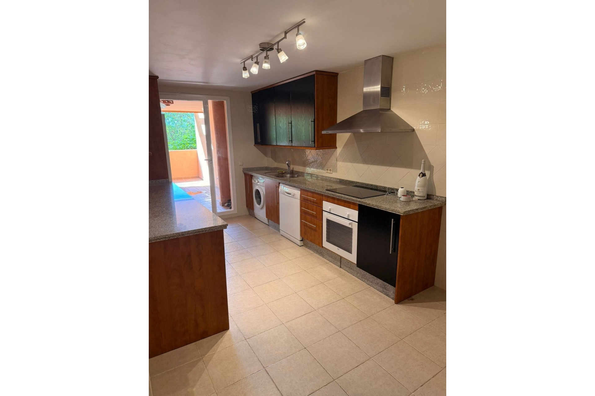Wiederverkauf - apartment - Marbella - Elviria