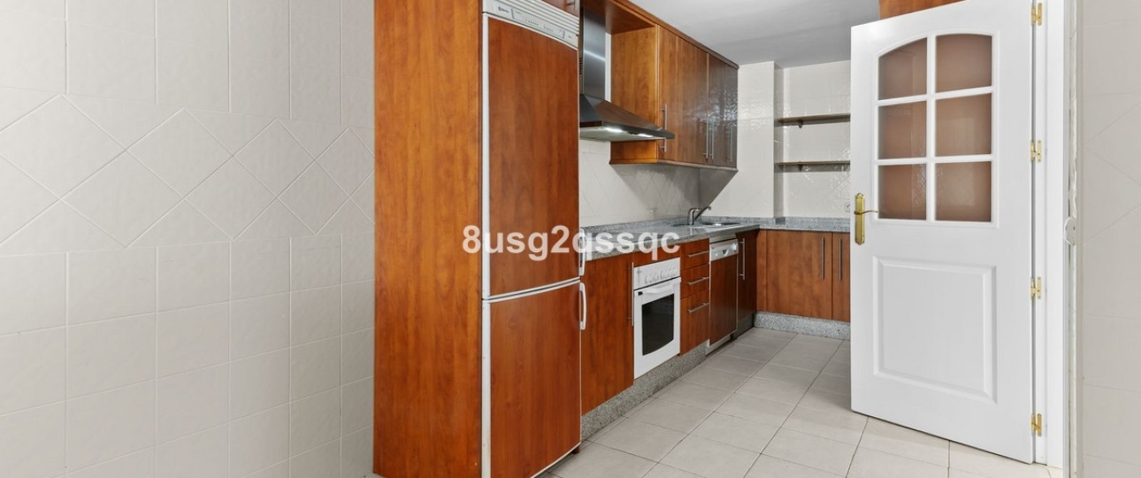 Wiederverkauf - apartment - Marbella - Elviria