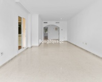 Wiederverkauf - apartment - Marbella - Elviria