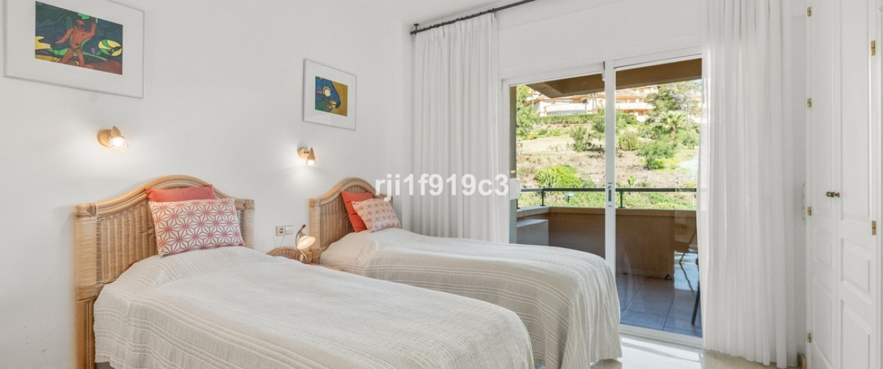 Wiederverkauf - apartment - Marbella - Elviria