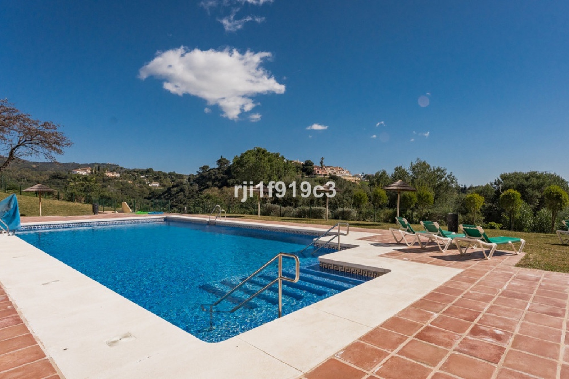 Wiederverkauf - apartment - Marbella - Elviria