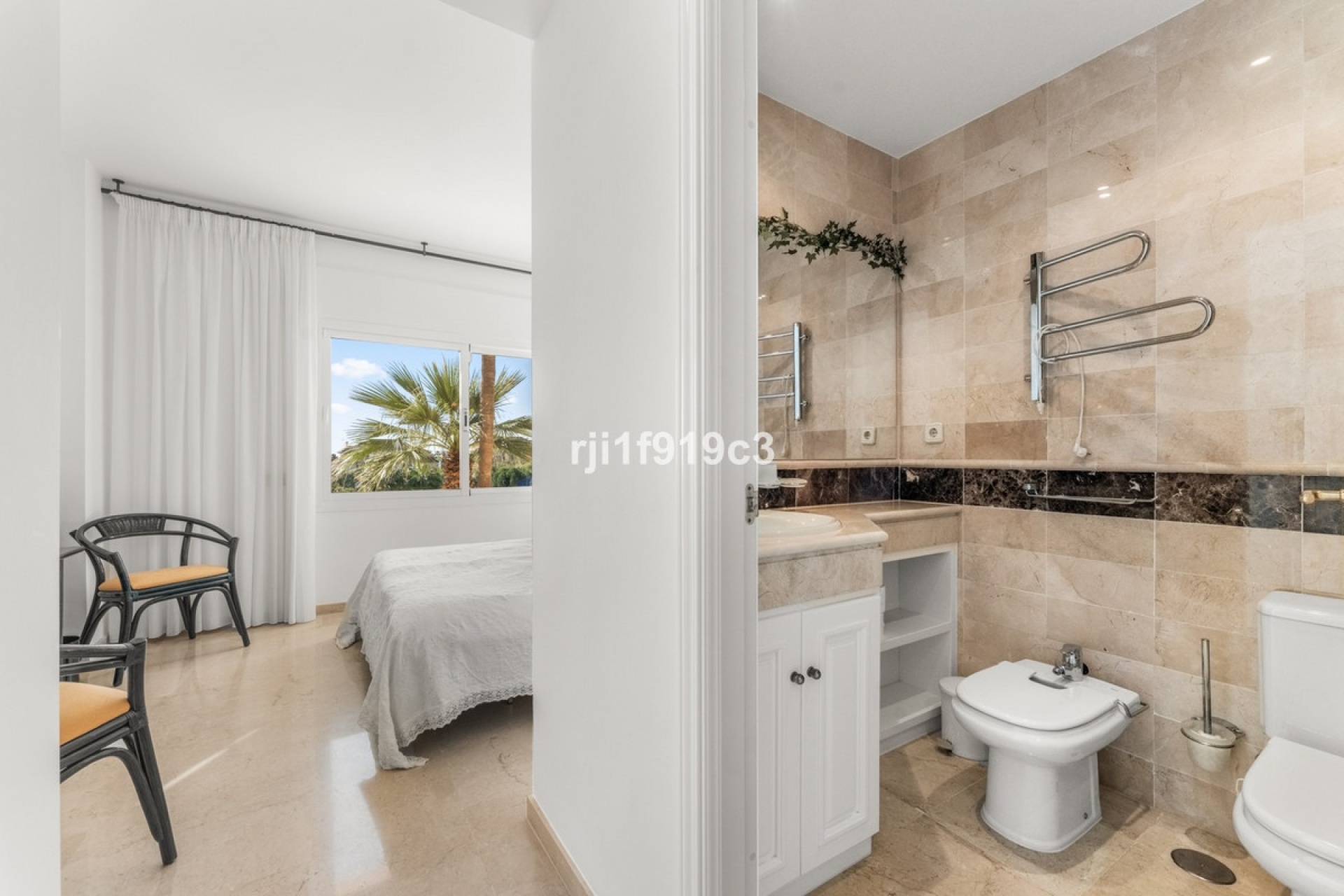 Wiederverkauf - apartment - Marbella - Elviria