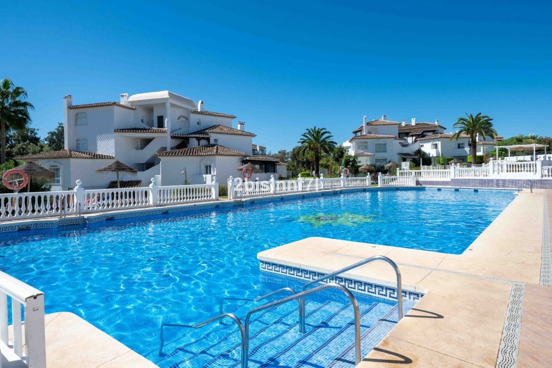 Wiederverkauf - apartment - Marbella - Elviria