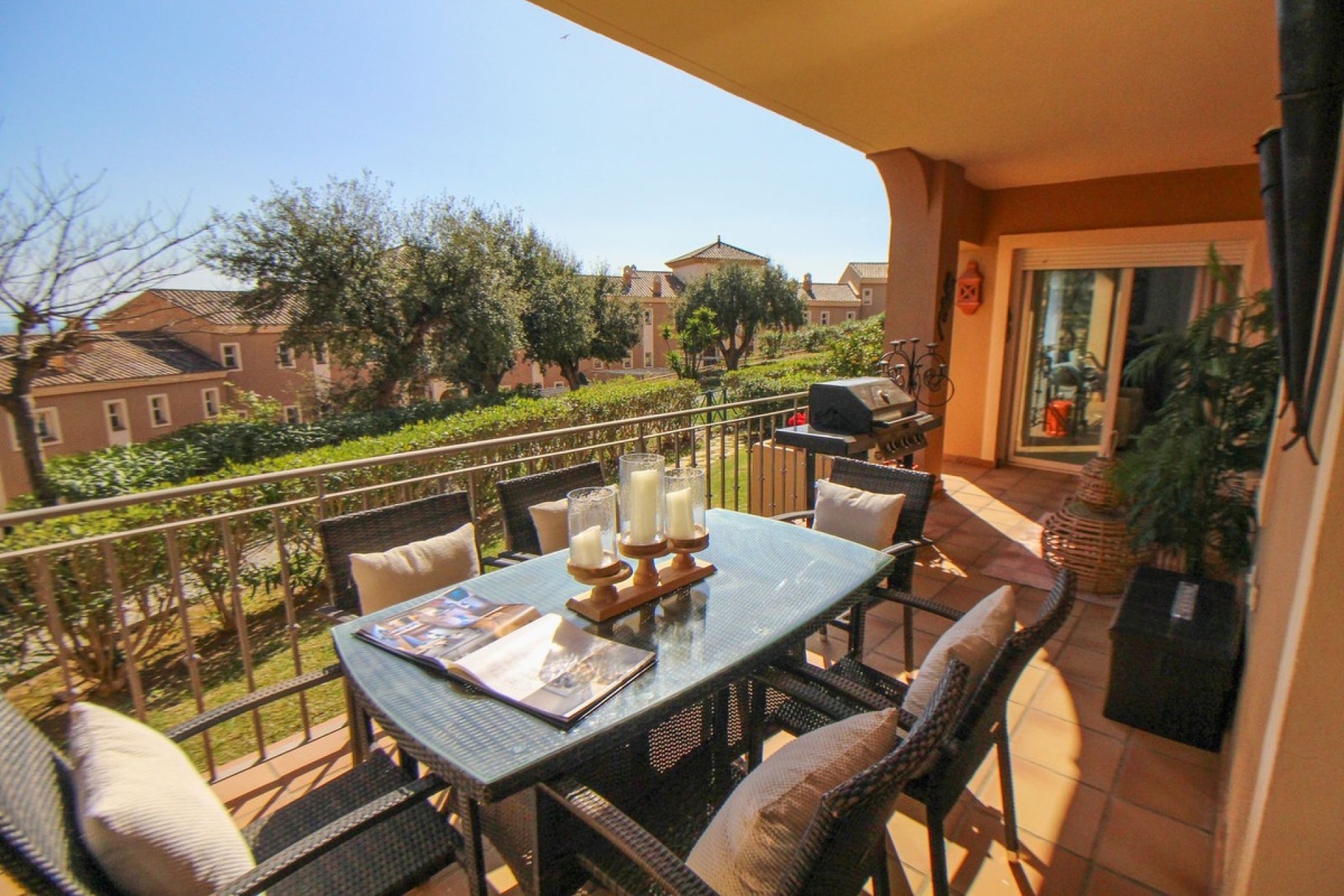 Wiederverkauf - apartment - Marbella - Elviria