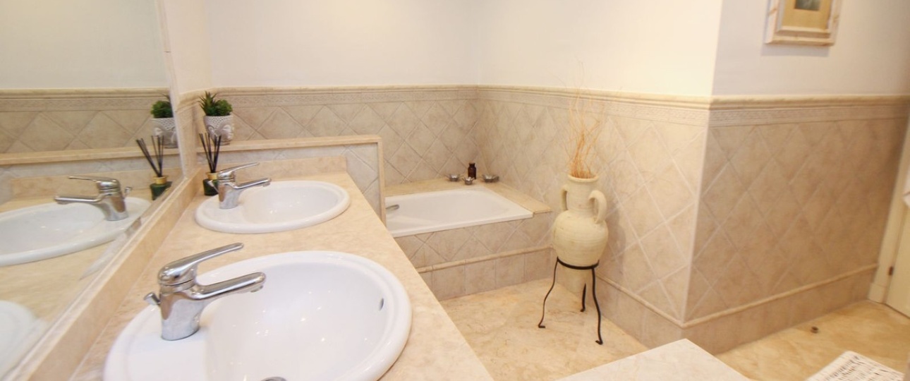Wiederverkauf - apartment - Marbella - Elviria