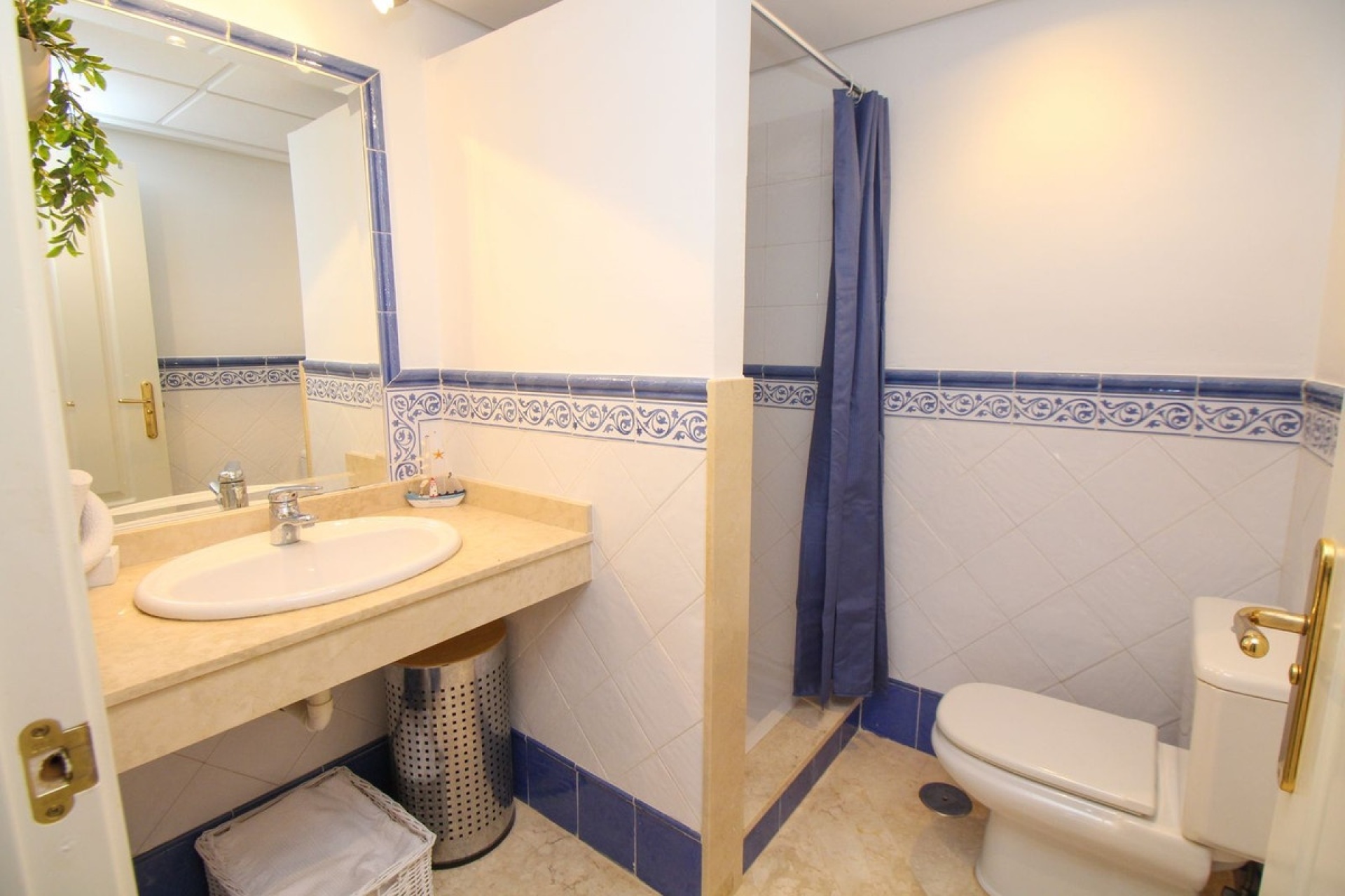 Wiederverkauf - apartment - Marbella - Elviria