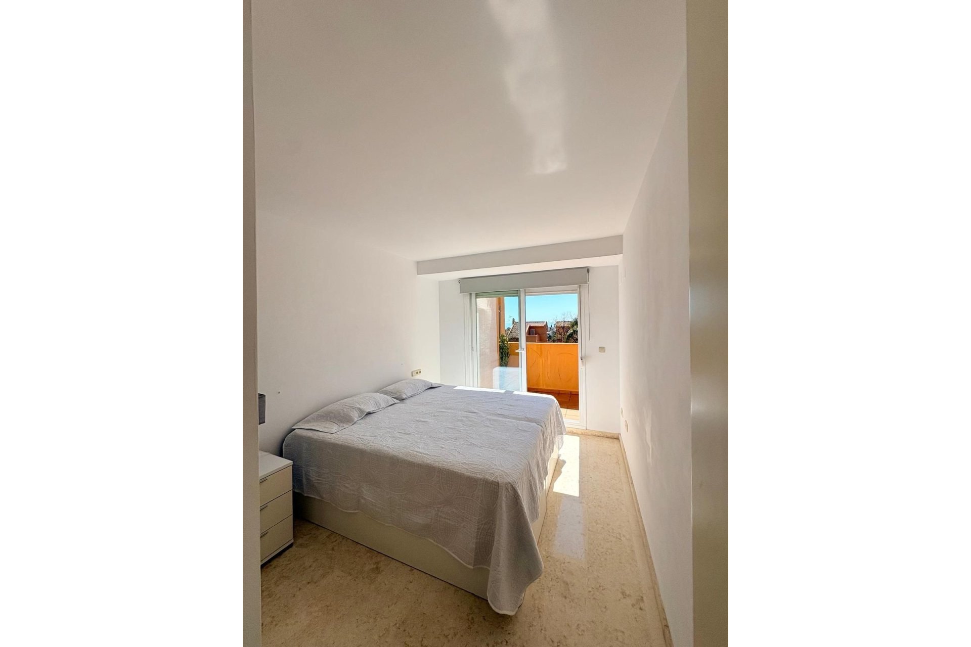 Wiederverkauf - apartment - Marbella - Elviria