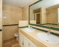 Wiederverkauf - apartment - Marbella - Elviria