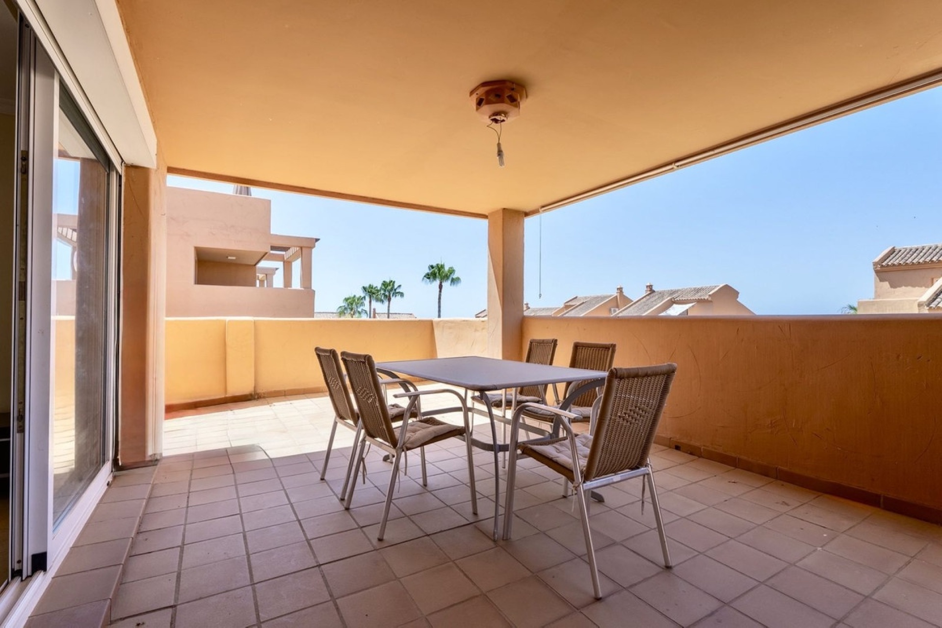 Wiederverkauf - apartment - Marbella - Elviria