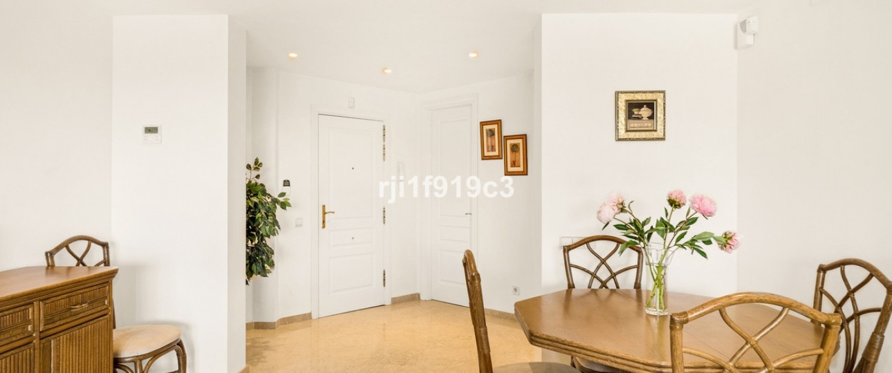 Wiederverkauf - apartment - Marbella - Elviria