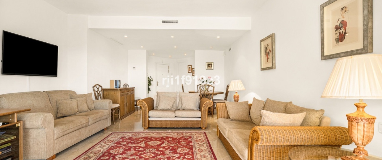 Wiederverkauf - apartment - Marbella - Elviria