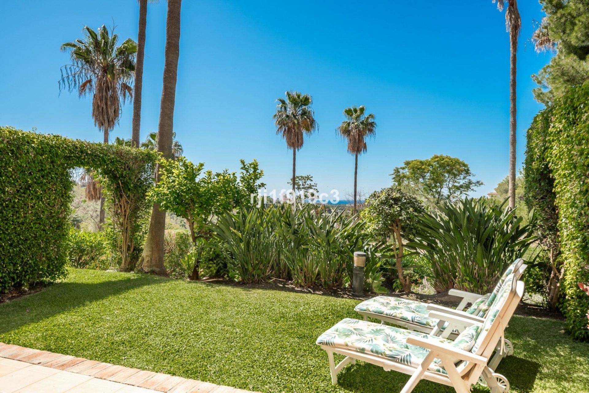 Wiederverkauf - apartment - Marbella - Elviria