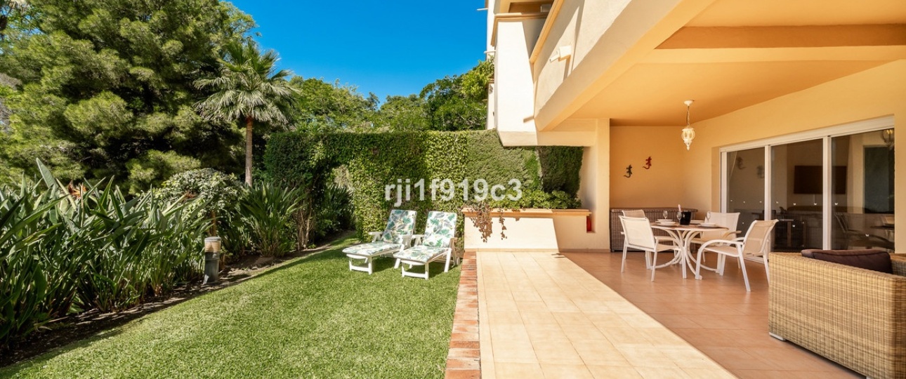 Wiederverkauf - apartment - Marbella - Elviria