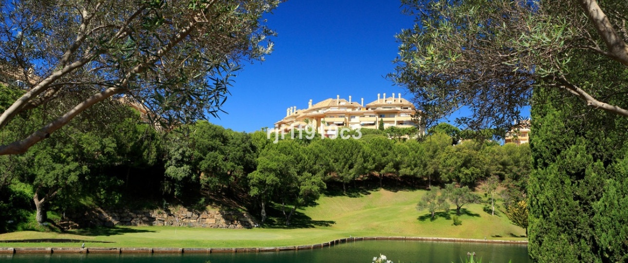 Wiederverkauf - apartment - Marbella - Elviria