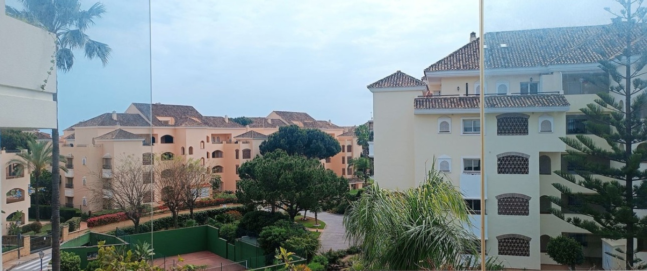 Wiederverkauf - apartment - Marbella - Elviria