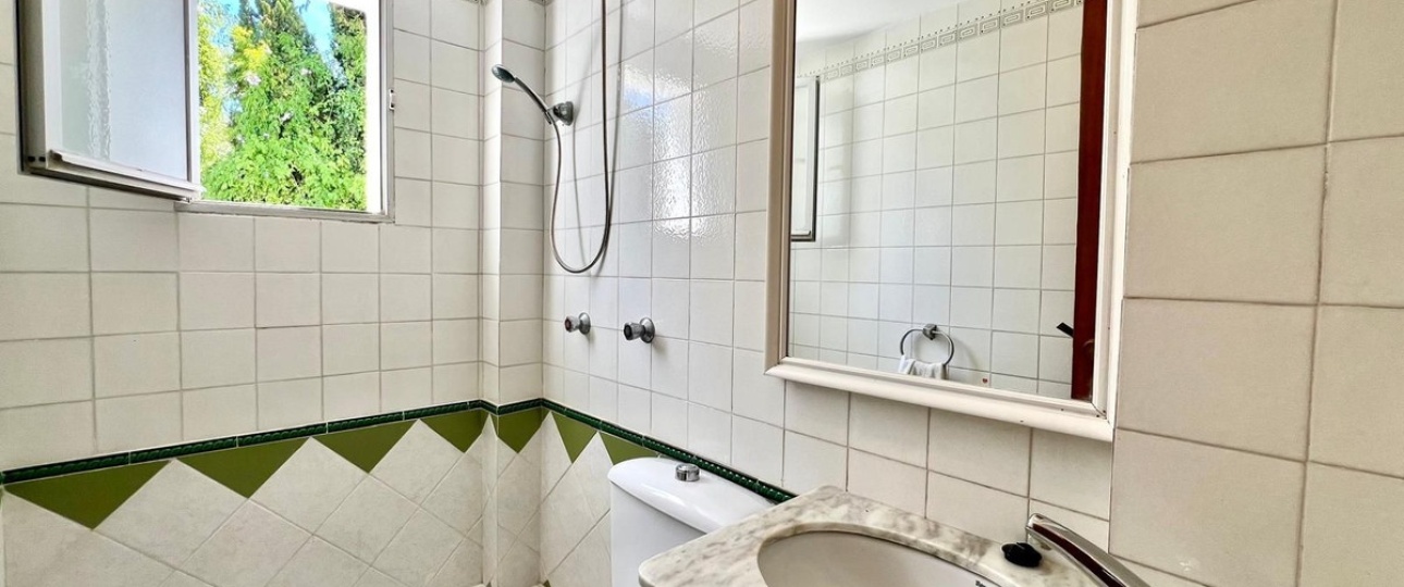 Wiederverkauf - apartment - Marbella - Elviria