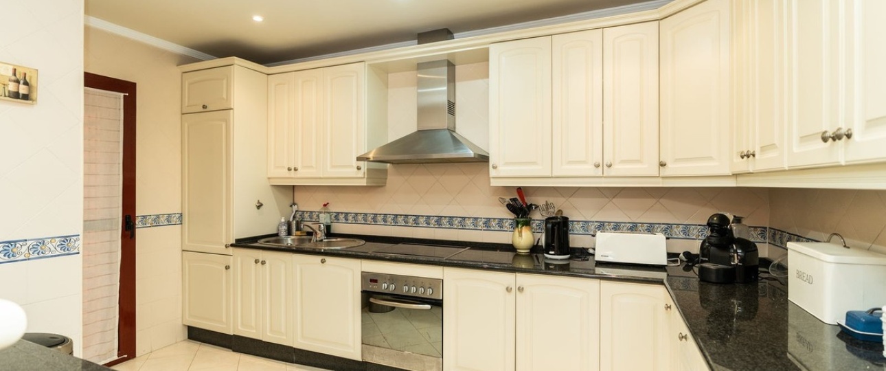 Wiederverkauf - apartment - Marbella - Elviria